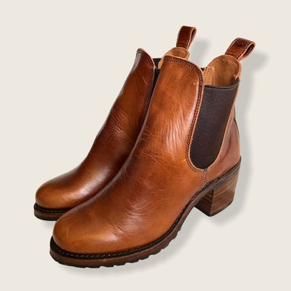 Frye Sabrina Chelsea Cognac Leather Ankle Booties - Picture 7 of 16